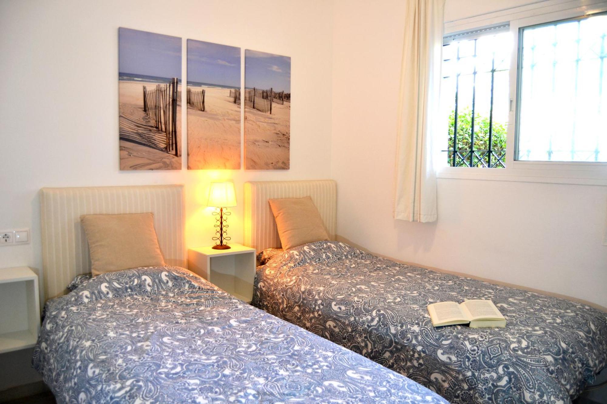 Luxury Garden Apartment - Walking Distance To The Sea Sitio de Calahonda 외부 사진